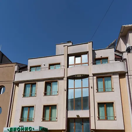 дионис Хотел