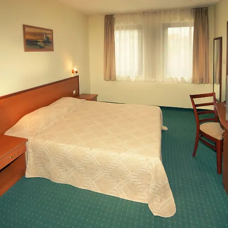 Hotel Dionis