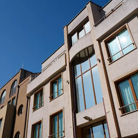 호텔 Dionis 바르나