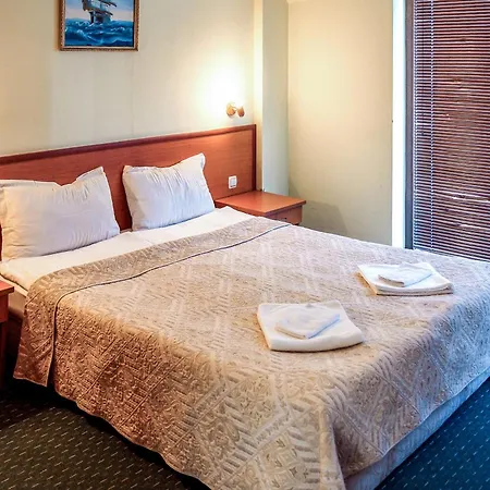 Hotel Dionis 3*